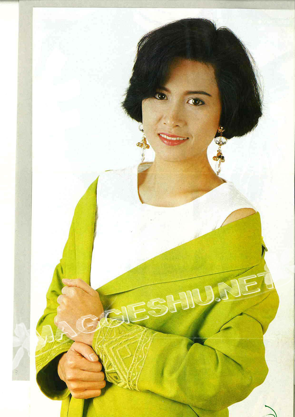 <font size=2 color=blue><u><b>Fiona�����</font></u></b&