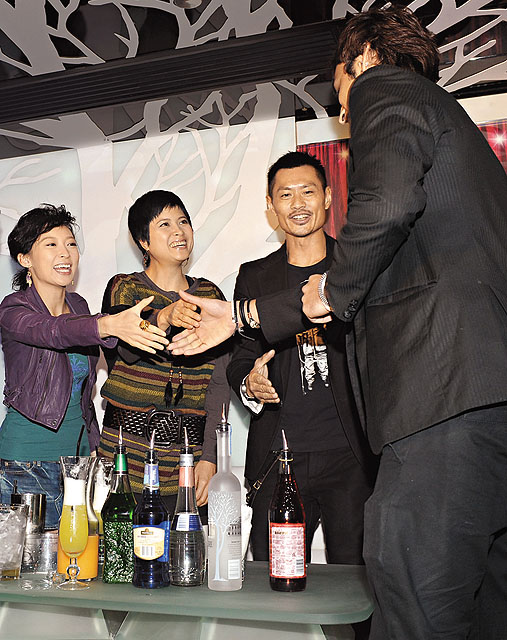 [һ�ܿ�]975 �� �� ��